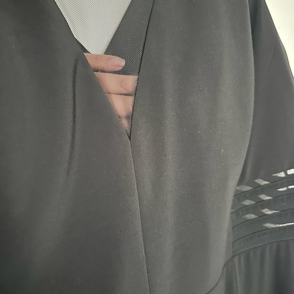 Beautiful gown black - Picture 5 of 6